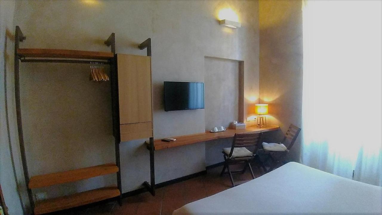 Folia Hotel Rome Bagian luar foto