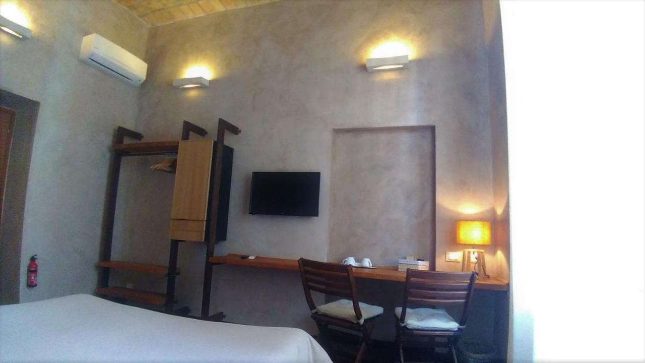 Folia Hotel Rome Bagian luar foto